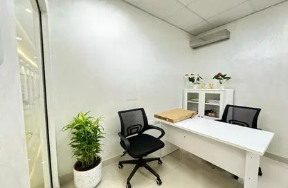 Office Space - Studio - 1 Bathroom for rent in Al Rostamani Building - Port Saeed - Deira - Dubai