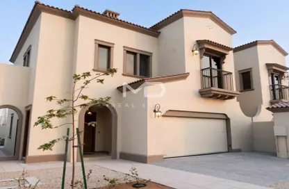 Villa - 4 Bedrooms - 6 Bathrooms for sale in Bloom Living - Zayed City (Khalifa City C) - Khalifa City - Abu Dhabi