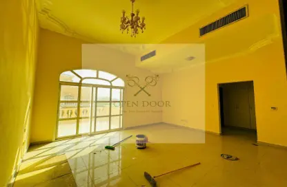 Villa - 5 Bedrooms - 7 Bathrooms for rent in Binal Jesrain - Between Two Bridges - Abu Dhabi