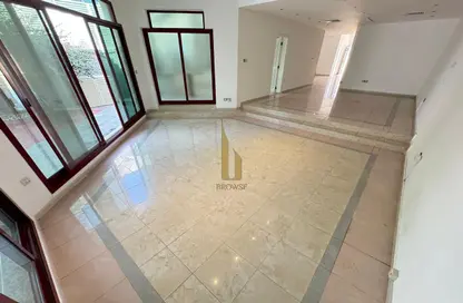 Villa - 4 Bedrooms - 4 Bathrooms for rent in Umm Suqeim 2 Villas - Umm Suqeim 2 - Umm Suqeim - Dubai