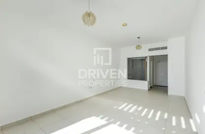 Apartment - Studio - 1 Bathroom for rent in Palm Views West - Palm Views - Palm Jumeirah - Dubai