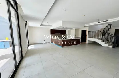 Villa - 3 Bedrooms - 4 Bathrooms for rent in Casa Flores - Green Community Motor City - Motor City - Dubai