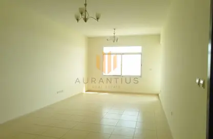 Apartment - 1 Bedroom - 2 Bathrooms for rent in Al Yarmouk - Queue Point - Dubai Land - Dubai