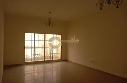 Apartment - 1 Bedroom - 2 Bathrooms for rent in Royal Residence - CBD (Central Business District) - International City - Dubai