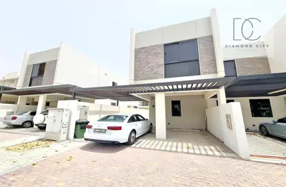 Townhouse - 3 Bedrooms - 4 Bathrooms for sale in Aurum Villas - Juniper - Damac Hills 2 - Dubai