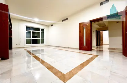 Apartment - 2 Bedrooms - 2 Bathrooms for rent in Al Najda Street - Abu Dhabi