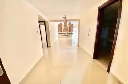 Apartment - 1 Bedroom - 2 Bathrooms for rent in Muwaileh 29 Building - Muwaileh - Sharjah