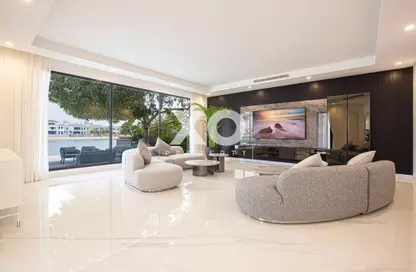 Villa - 7 Bedrooms for rent in Signature Villas Frond L - Signature Villas - Palm Jumeirah - Dubai