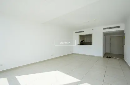 Apartment - 2 Bedrooms - 2 Bathrooms for rent in Global Lake View - JLT Cluster E - Jumeirah Lake Towers - Dubai