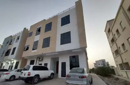 عمارة بالكامل - استوديو للبيع في النخيل - رأس الخيمة