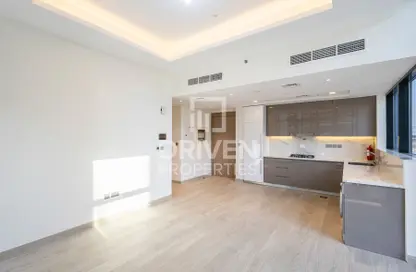 Apartment - 2 Bedrooms - 2 Bathrooms for rent in Azizi Riviera 63 - Meydan - Dubai