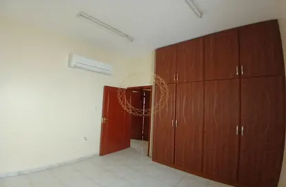 Apartment - 3 Bedrooms - 3 Bathrooms for rent in Civic Center - Al Jimi - Al Ain