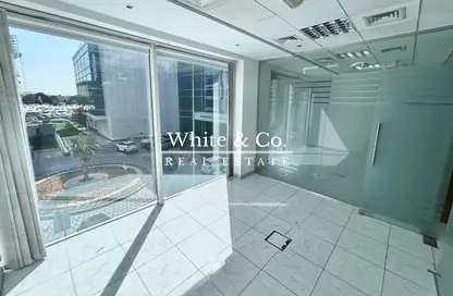 Office Space - Studio for rent in Building 24 - Dubai Internet City - Dubai