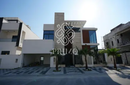 Villa - 4 Bedrooms - 5 Bathrooms for sale in Nad Al Sheba Gardens - Nad Al Sheba 1 - Nad Al Sheba - Dubai