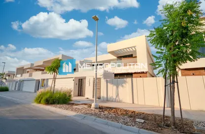 Villa - 5 Bedrooms for sale in West Yas - Yas Island - Abu Dhabi