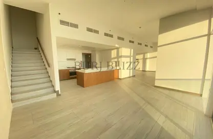 Apartment - 3 Bedrooms - 3 Bathrooms for rent in Hameni Tower - Jumeirah Village Circle - Dubai