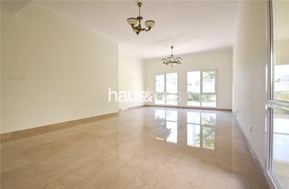 Villa - 4 Bedrooms - 4 Bathrooms for rent in Meadows 8 - Meadows - Dubai