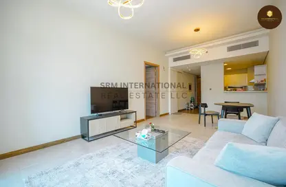 Apartment - 1 Bedroom - 1 Bathroom for rent in SOL Bay - Business Bay - Dubai