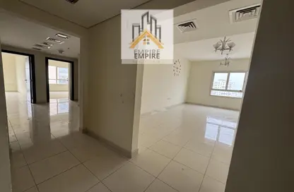 Apartment - 3 Bedrooms - 3 Bathrooms for rent in Al Khan Lagoon Tower - Al Khan Lagoon - Al Khan - Sharjah