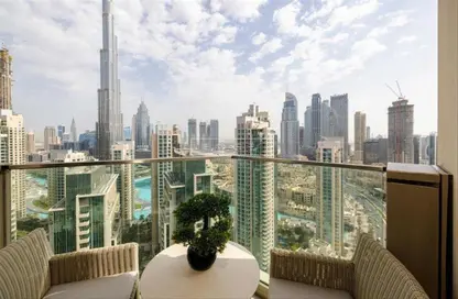 Apartment - 3 Bedrooms - 4 Bathrooms for rent in Vida Residence Downtown - Downtown Dubai - Dubai