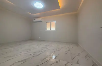 Apartment - 1 Bedroom - 1 Bathroom for rent in Shakhbout City - Abu Dhabi