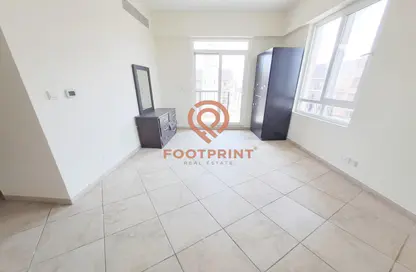 Apartment - 2 Bedrooms - 3 Bathrooms for rent in Sherlock Circus 3 - Sherlock Circus - Motor City - Dubai