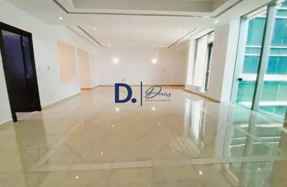 Apartment - 3 Bedrooms - 3 Bathrooms for rent in C6 Tower - Six Towers Complex Al Bateen - Al Bateen - Abu Dhabi