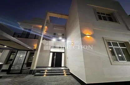 Villa - 4 Bedrooms - 5 Bathrooms for sale in Nad Al Sheba Gardens - Nad Al Sheba 1 - Nad Al Sheba - Dubai