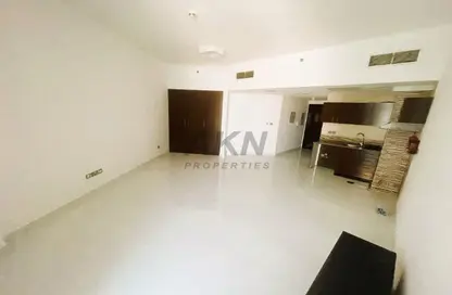 Apartment - 1 Bathroom for rent in Arabian Gate - Dubai Silicon Oasis - Dubai