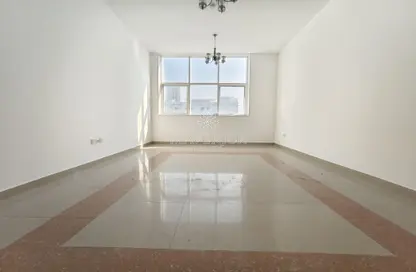 Apartment - 1 Bedroom - 2 Bathrooms for rent in Al Majaz 2 - Al Majaz - Sharjah