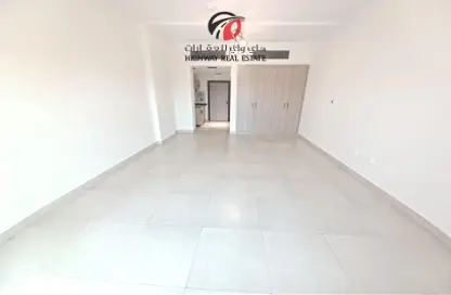 Apartment - 1 Bathroom for rent in Dubai Investment Park 1 (DIP 1) - Dubai Investment Park (DIP) - Dubai