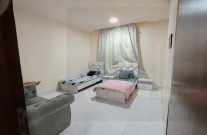 Apartment - 1 Bedroom - 1 Bathroom for rent in Corniche Tower - Ajman Corniche Road - Ajman