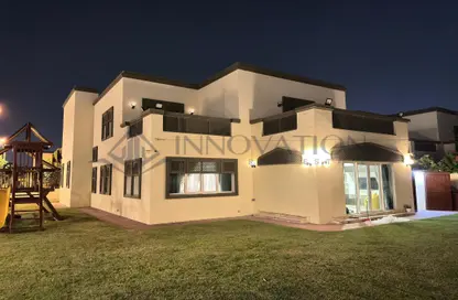 Villa - 4 Bedrooms - 6 Bathrooms for rent in Regional - Jumeirah Park - Dubai