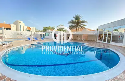 Villa - 4 Bedrooms - 5 Bathrooms for rent in Al Dhafrah - Abu Dhabi