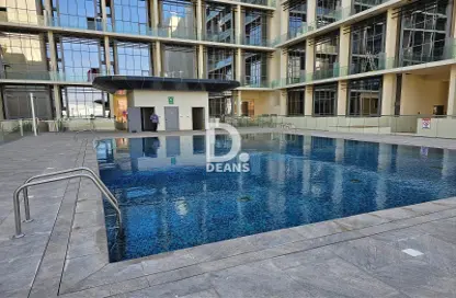 Duplex - 2 Bedrooms - 3 Bathrooms for rent in Oasis Residences - Masdar City - Abu Dhabi