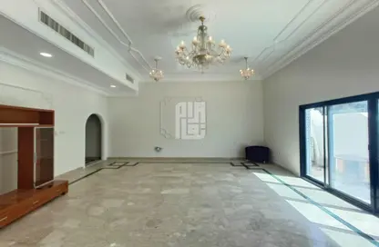 Apartment - 4 Bedrooms - 3 Bathrooms for rent in Muroor Area - Abu Dhabi