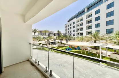 Apartment - 3 Bedrooms - 5 Bathrooms for rent in Al Zeina - Al Raha Beach - Abu Dhabi