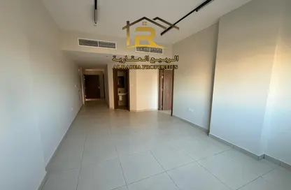 Apartment - 1 Bedroom - 1 Bathroom for rent in Al Jurf Industrial 3 - Al Jurf Industrial - Ajman