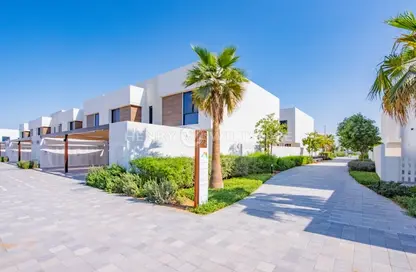 Townhouse - 3 Bedrooms - 3 Bathrooms for rent in Noya Viva - Noya - Yas Island - Abu Dhabi