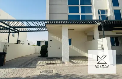 Townhouse - 3 Bedrooms - 5 Bathrooms for rent in Trixis - The Roots DAMAC Hills 2 - Damac Hills 2 - Dubai