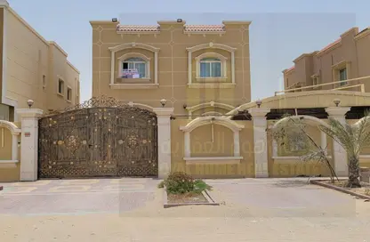 Villa - 5 Bedrooms - 6 Bathrooms for sale in Al Mowaihat 1 - Al Mowaihat - Ajman