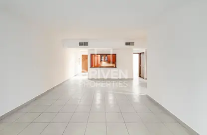 Apartment - 2 Bedrooms - 2 Bathrooms for rent in 8 Boulevard Walk - Mohammad Bin Rashid Boulevard - Downtown Dubai - Dubai