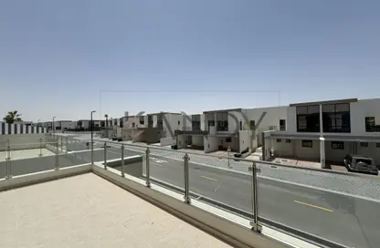 فيلا - 4 غرف نوم - 5 حمامات للايجار في الحقول - المنطقة 11 - مدينة الشيخ محمد بن راشد - دبي
