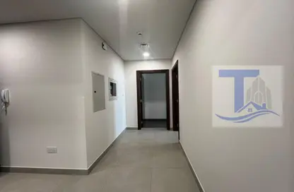 Apartment - 2 Bedrooms - 3 Bathrooms for rent in Al Falah City - Abu Dhabi