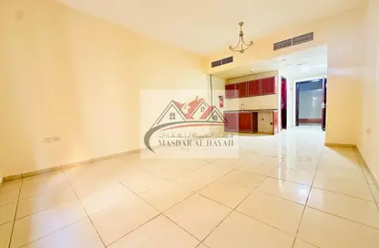 Apartment - 1 Bathroom for rent in Muwaileh 29 Building - Muwaileh - Sharjah