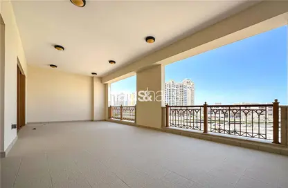 Apartment - 3 Bedrooms - 3 Bathrooms for sale in Marina Residences 4 - Marina Residences - Palm Jumeirah - Dubai