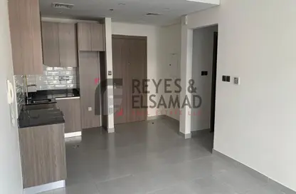 Apartment - 1 Bedroom - 1 Bathroom for rent in Burj Residence 3 - Arjan - Dubai