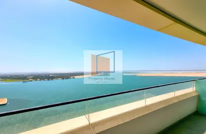 Apartment - 3 Bedrooms - 5 Bathrooms for rent in Al Sail Tower - Al Dana - Al Raha Beach - Abu Dhabi