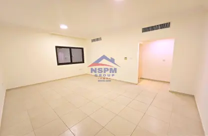 Apartment - Studio - 1 Bathroom for rent in Al Saada Street - Al Mushrif - Abu Dhabi