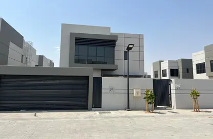 Villa - 3 Bedrooms - 4 Bathrooms for sale in Sharjah Garden City - Sharjah